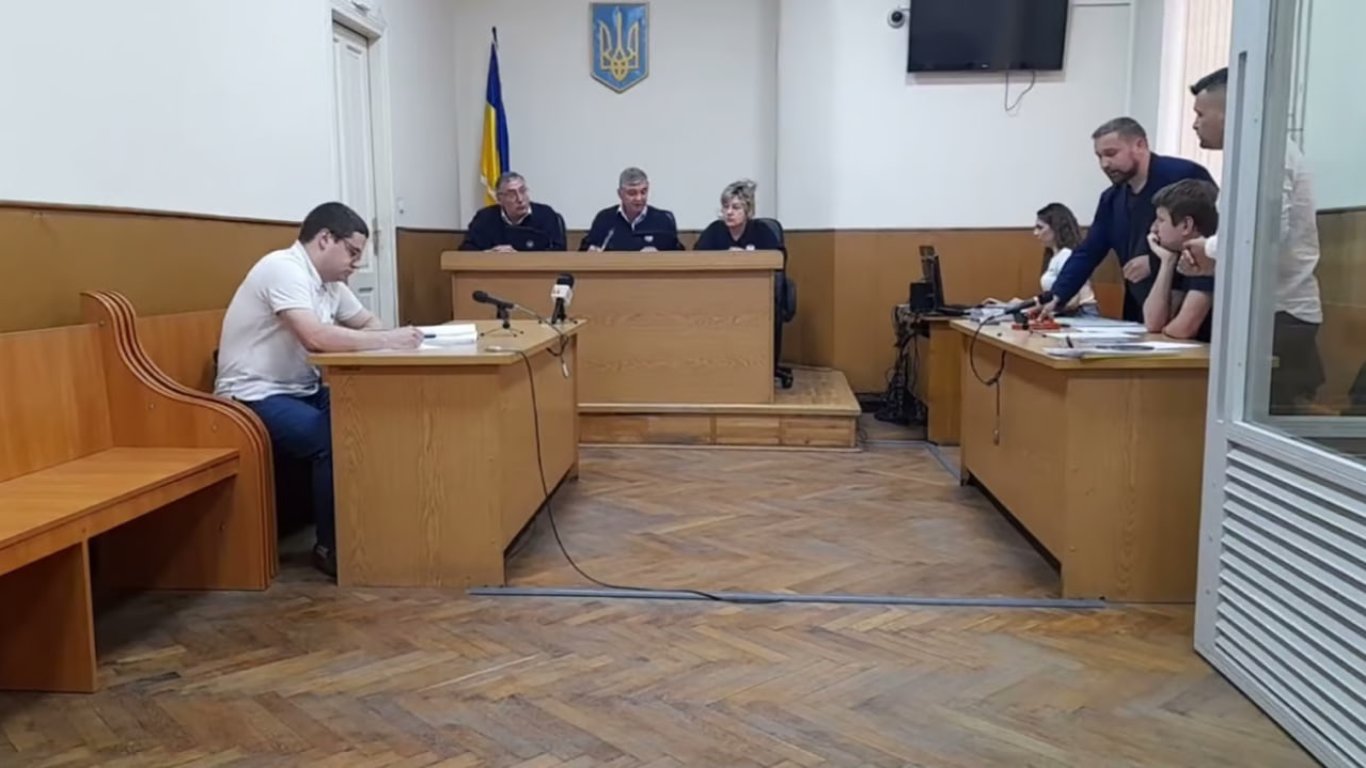 У Львівській області судили працівника ТЦК за водіння авто під наркотиками