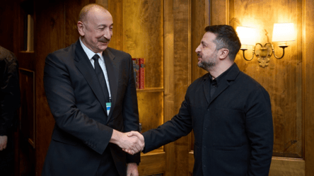 Энергетика и атаки РФ — Зеленский встретился с лидером Азербайджана - 285x160