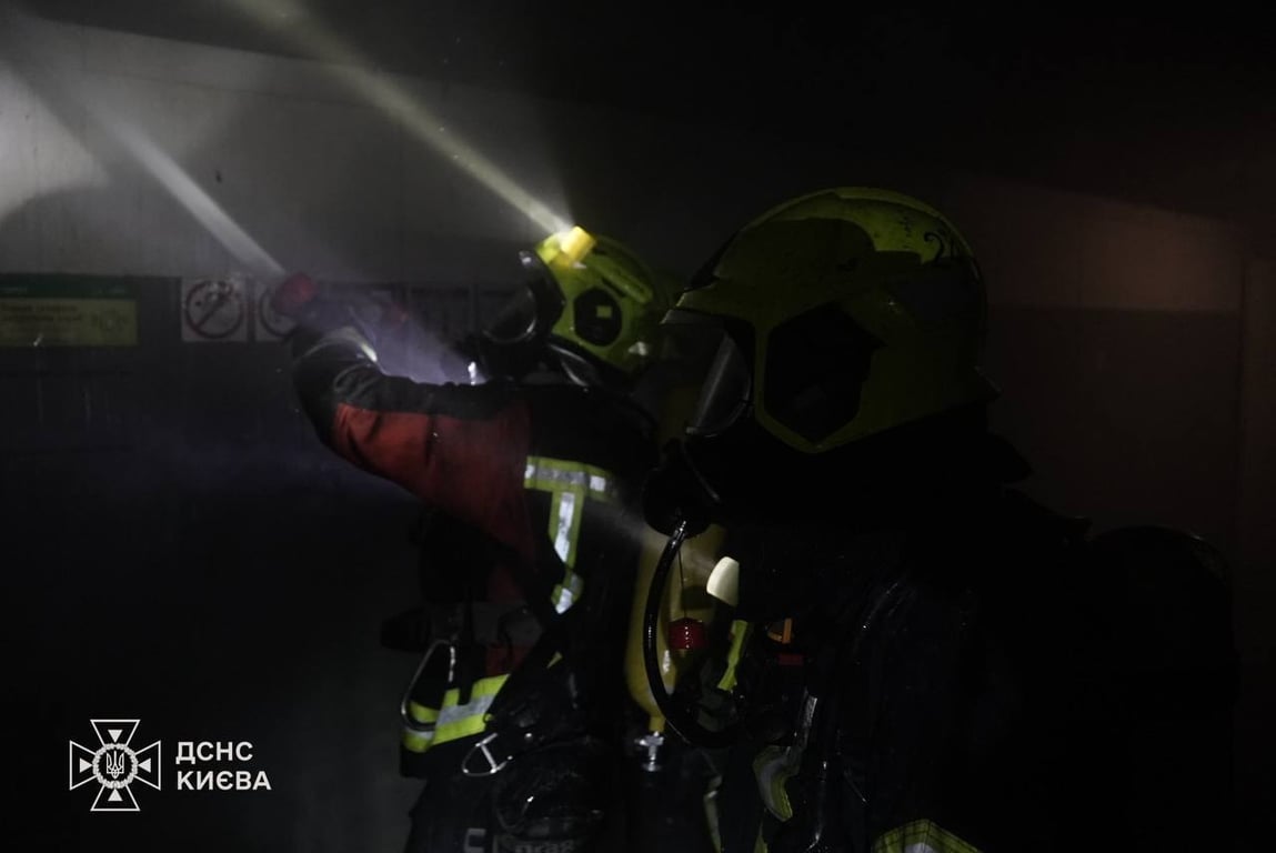 Где произошел пожар в супермаркете в Киеве 18 июля