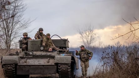 Виплат не вистачає — як виживають захисники України - 285x160