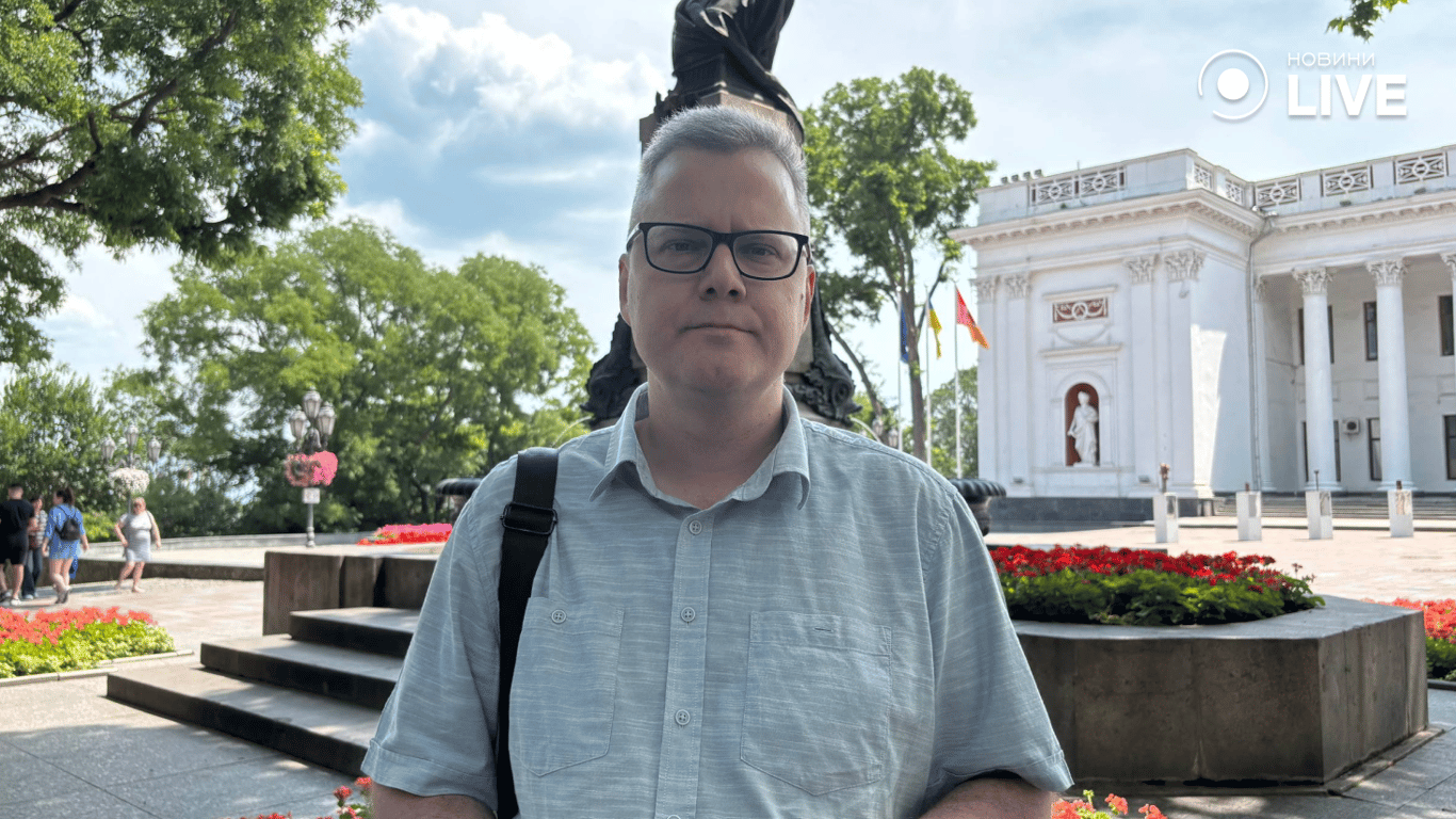 Одеса без Пушкіна — містяни вийшли до пам'ятника, стався скандал - фото 11