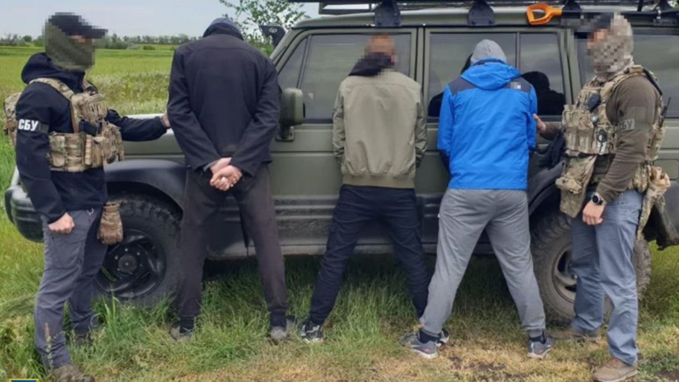 В Николаевской области разоблачили сбытчиков зрои и наркотиков - что угрожает