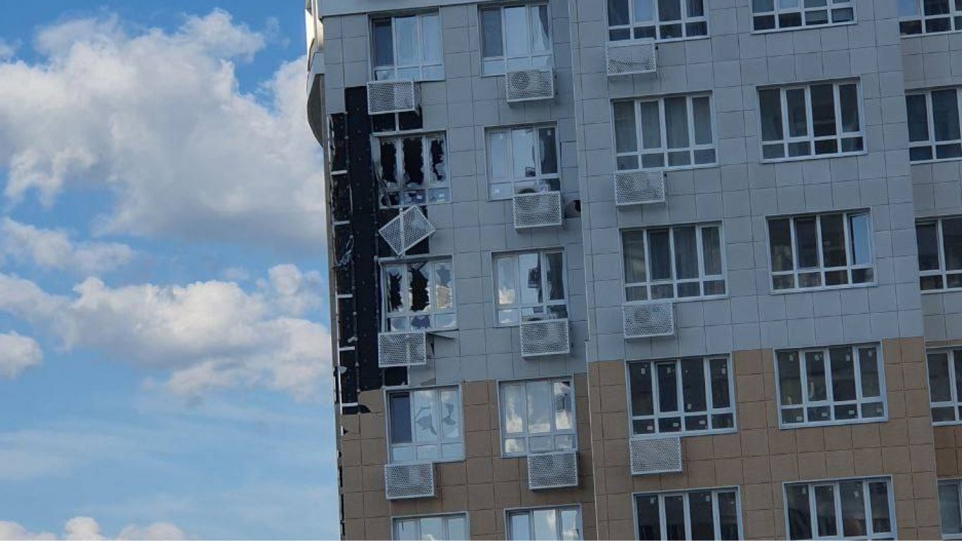 У Бєлгороді пролунав потужний вибух: пошкоджено багатоповерхівку