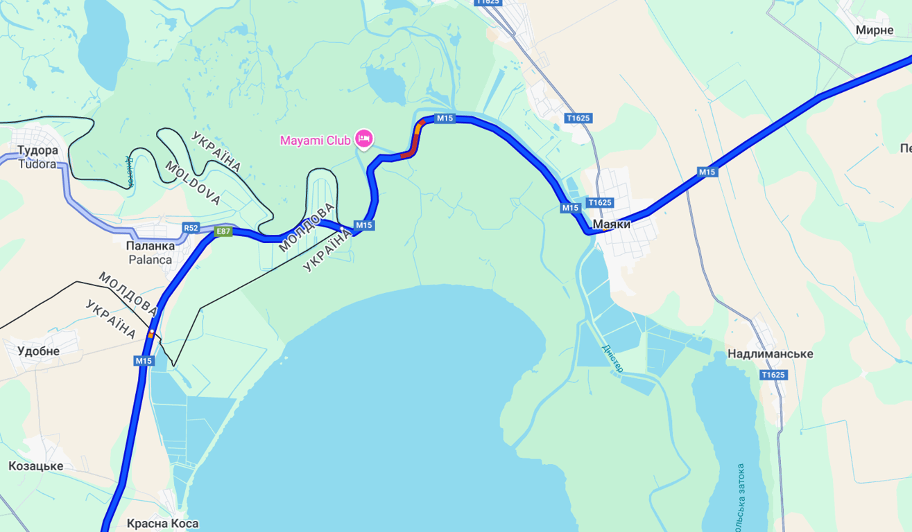 На трасі Одеса-Рені спостерігаються затори — де найгірша ситуація - фото 1