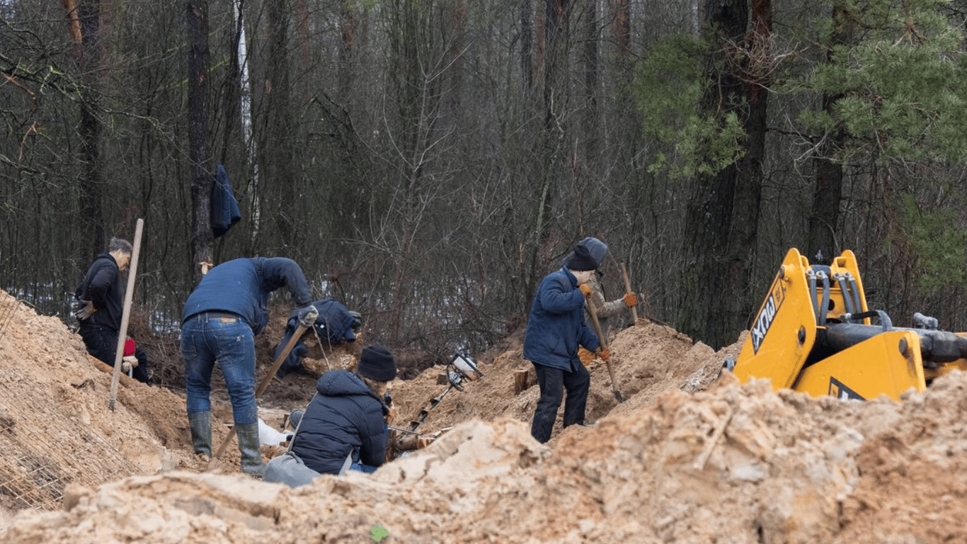 У ЗСУ показали, як будують фортифікації на Чернігівщині, й розповіли про ситуацію на кордоні