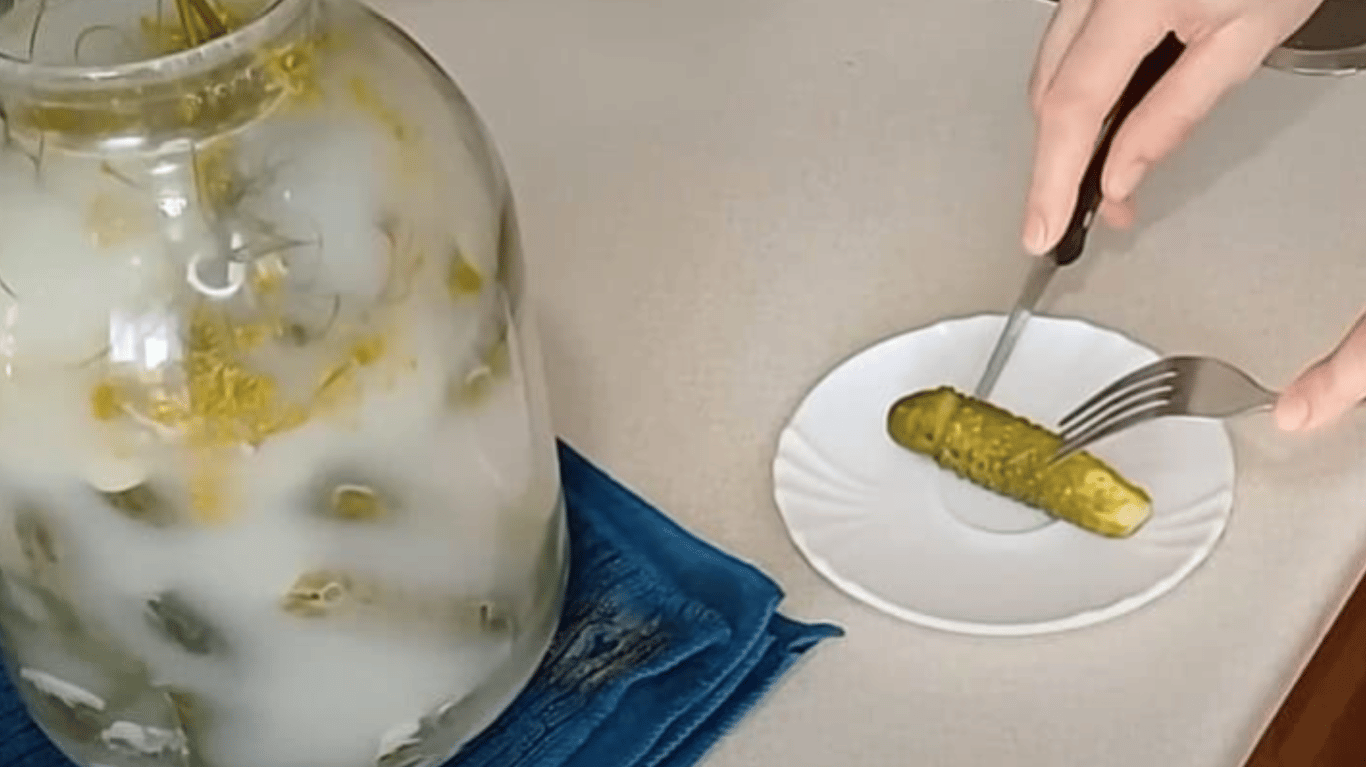 рецепт солоних огірків