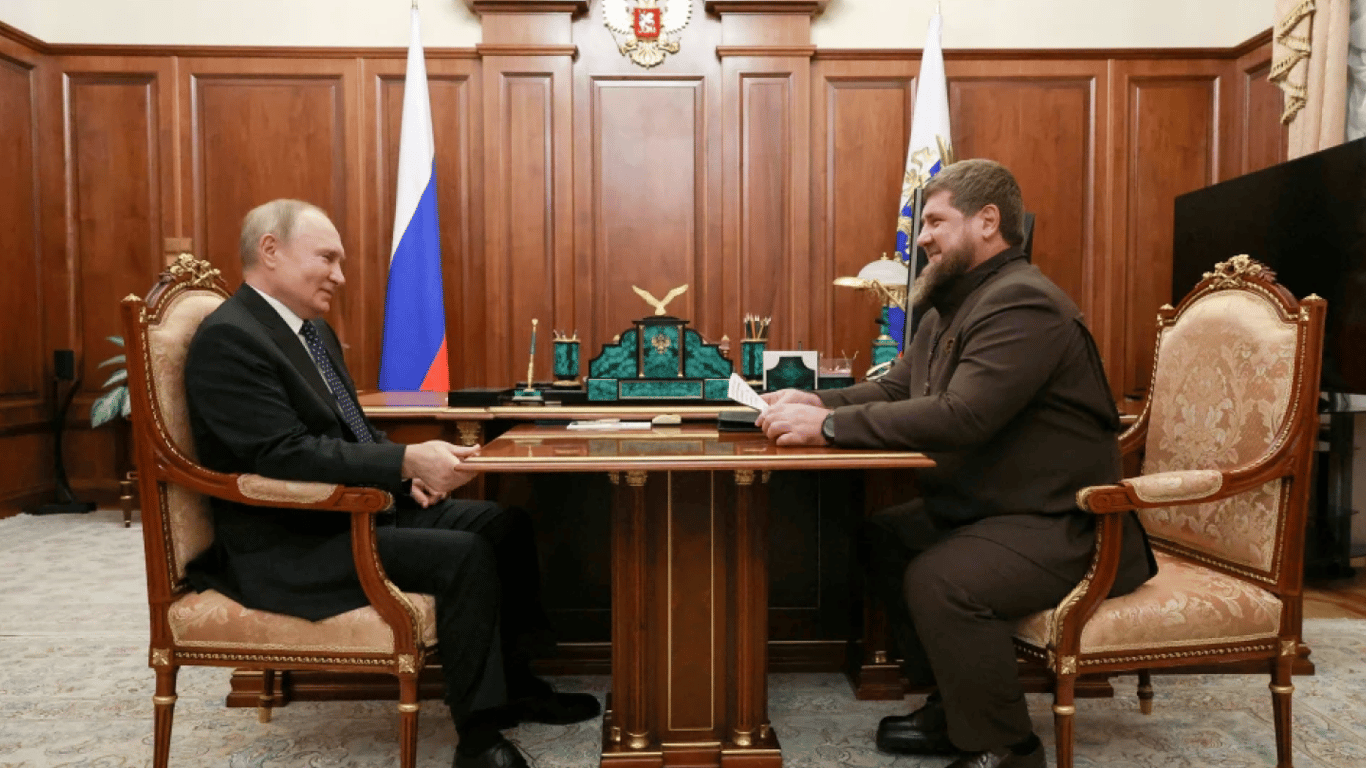 В ISW пояснили, навіщо Путін демонстративно зустрівся з Кадировим