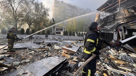 Потужний удар по Запоріжжю: вісьмох загиблих досі не можуть опізнати - 290x166