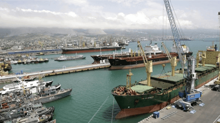 Росіяни побоюються ударів по Новоросійську — як ховають кораблі - 290x166