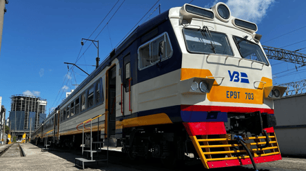 В УЗ відповіли, чи зобов'язаний пасажир здавати свою постіль - 290x166