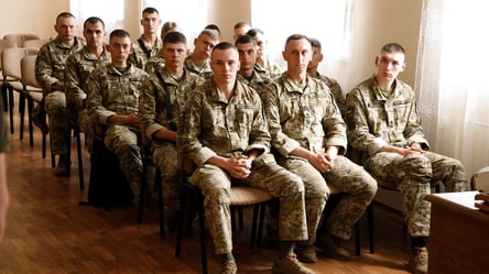 Код 999 замість спеціальності: коли треба йти до ТЦК - 285x160