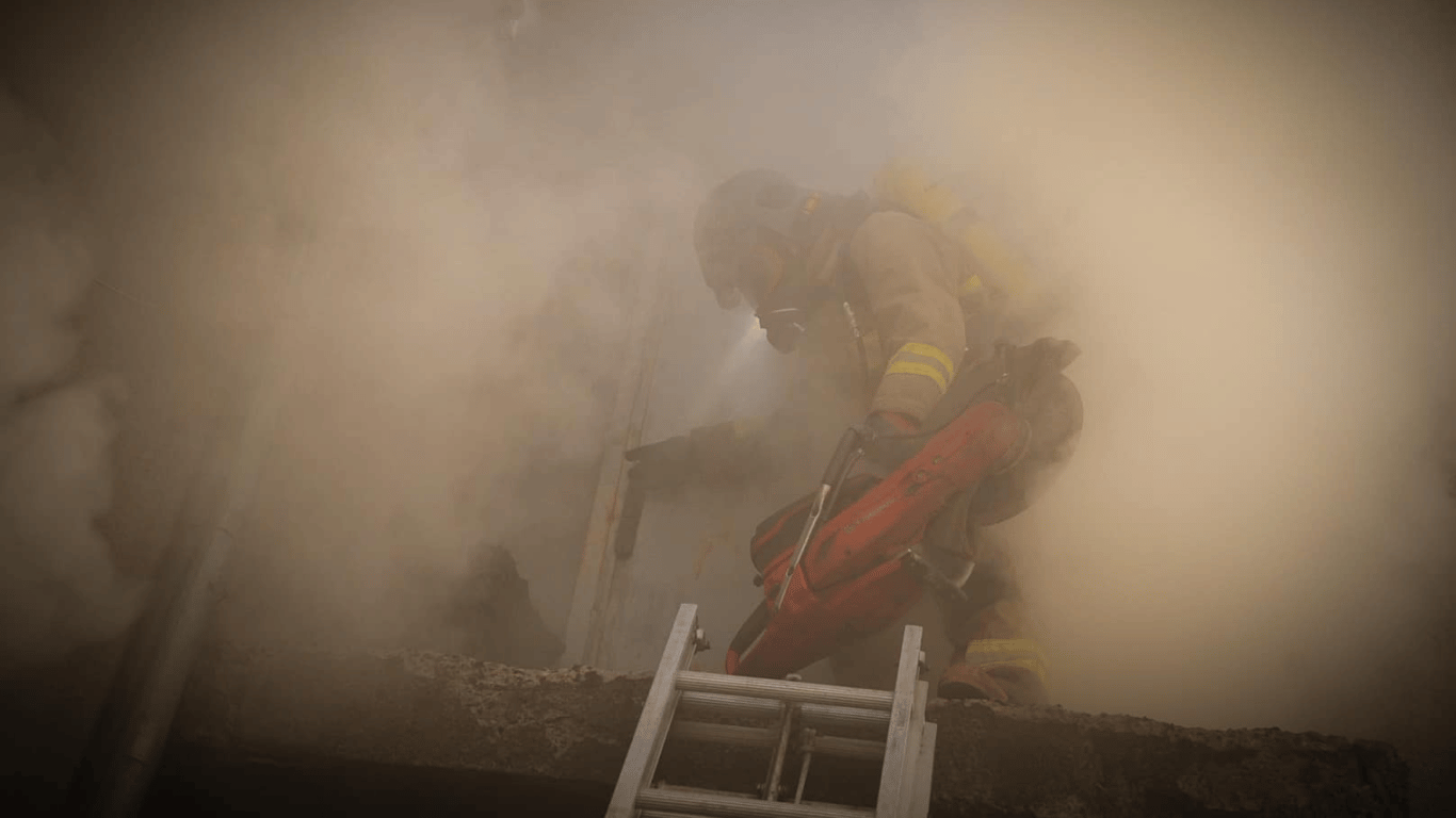 В Одессе 12 июня загорелся швейный цех: детали пожара