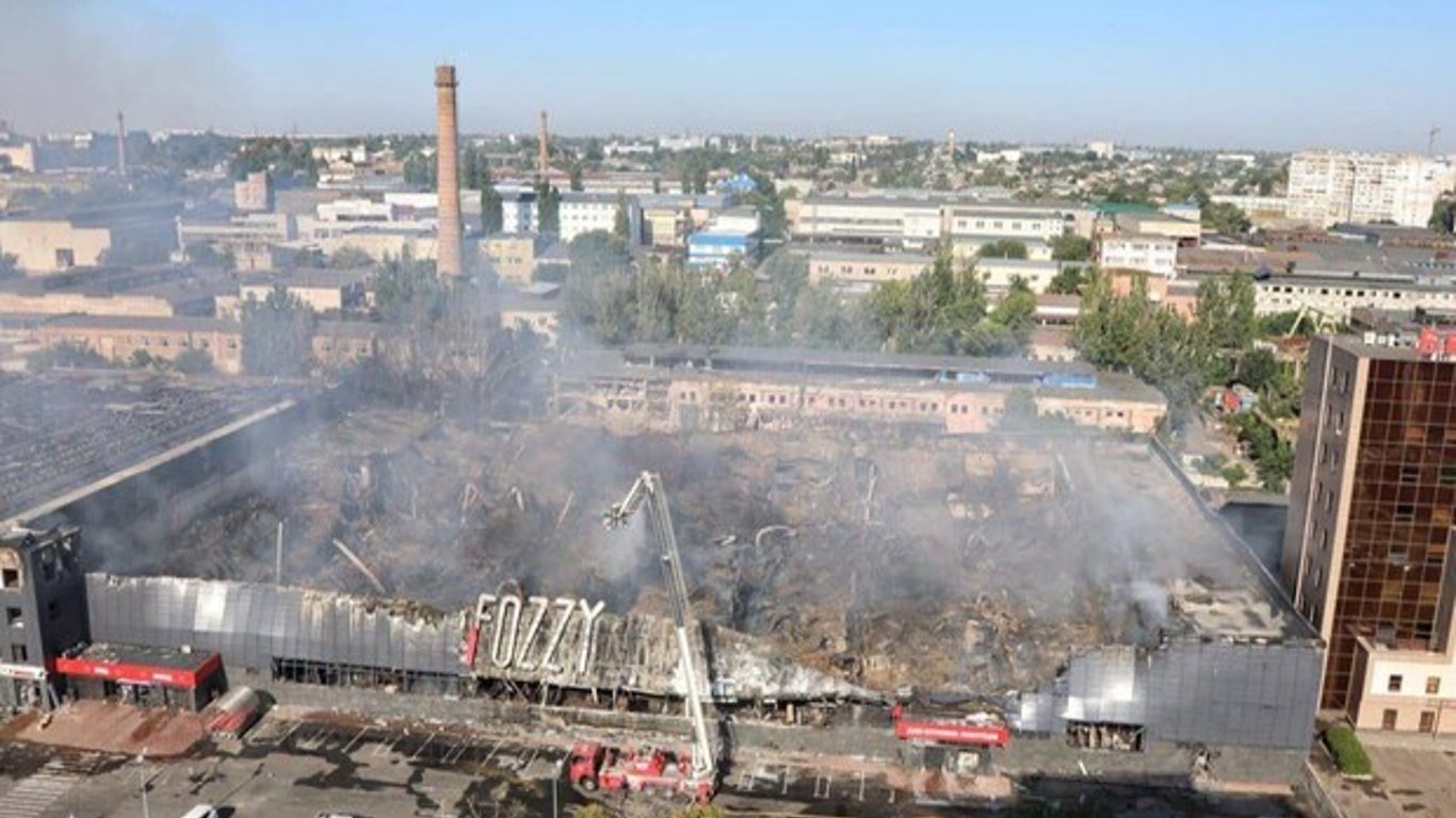 В Fozzy Group розказали, чи працюватимуть в Одесі їхні магазини після руйнування гіпермаркету