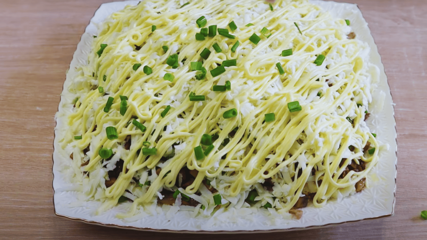 рецепт смачного салату з печінкою