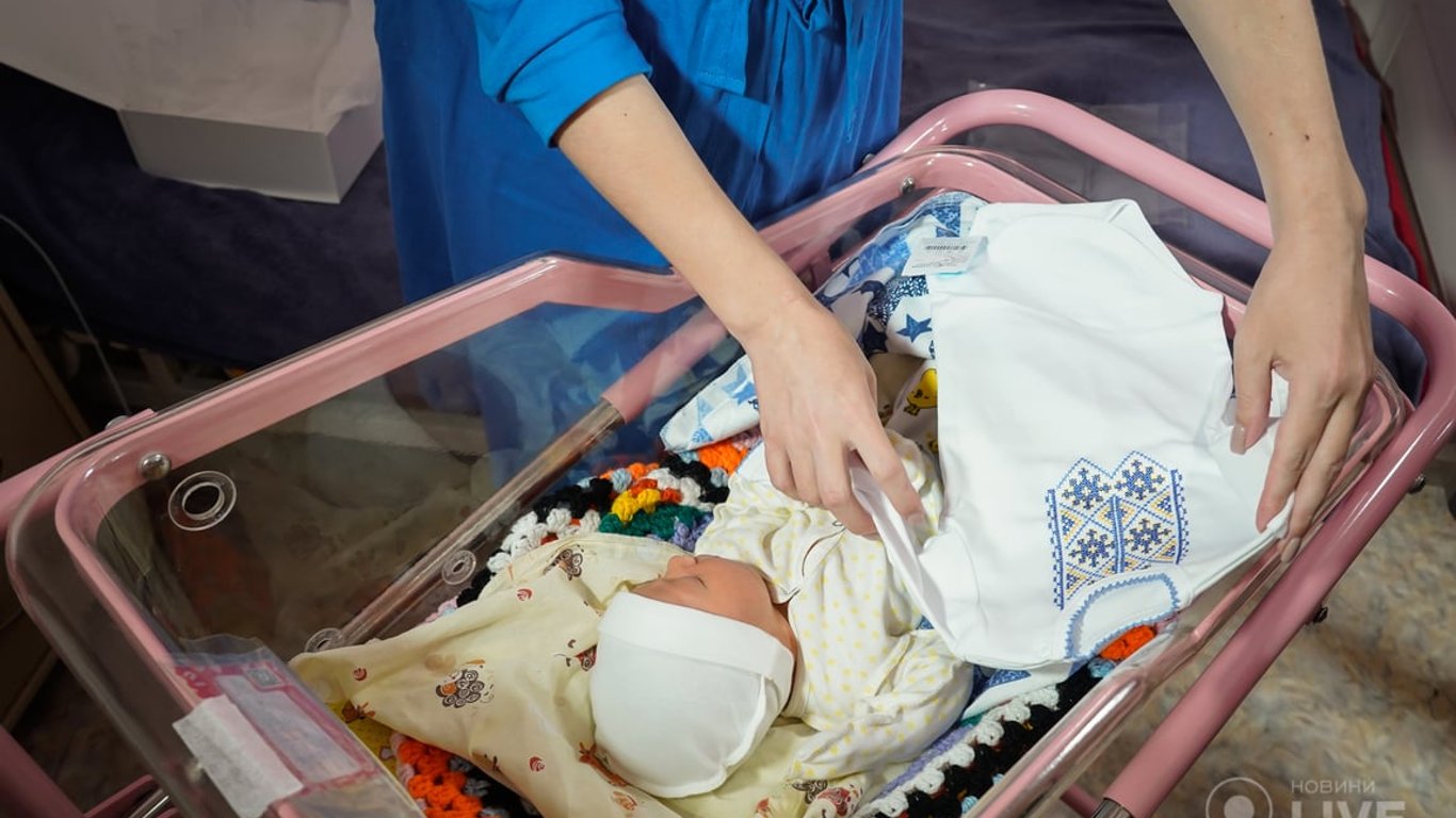 Роды в войну: боятся ли женщины в Украине рожать