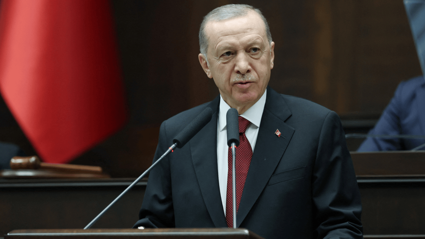 Эрдоган заявил, что Израиль должен немедленно выйти из "состояния безумия"