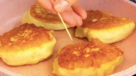 Пишні оладки, як булочки за 5 хвилин — рецепт без дріжджів - 285x160