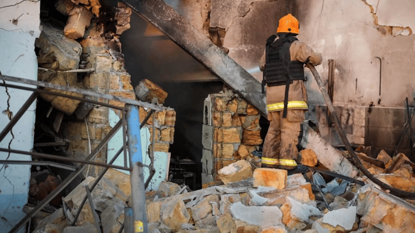 Атака на Одещину: двоє дітей поранені, дівчинка у тяжкому стані