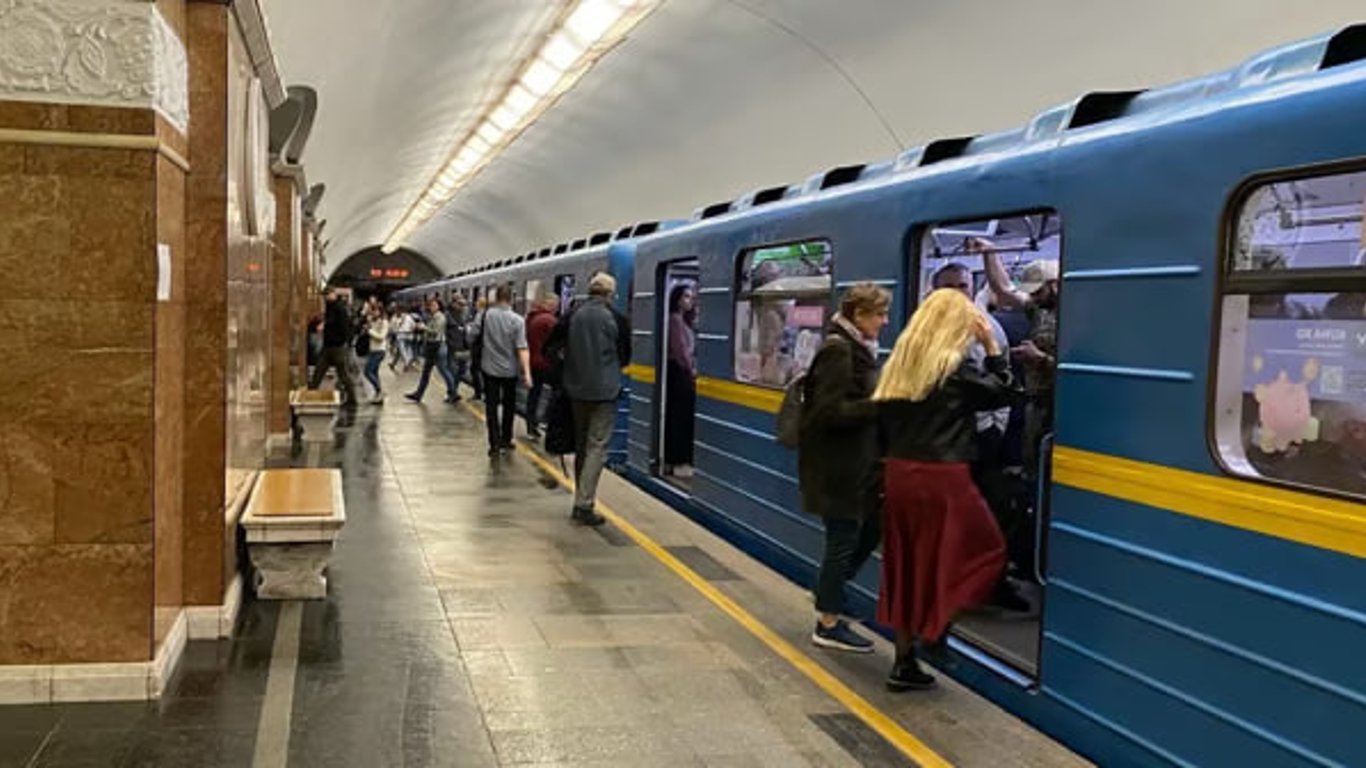 У Київраді розкрили, скільки насправді коштує поїздка у метро