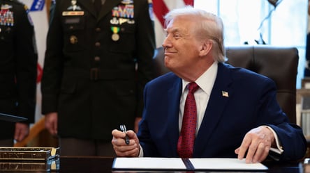 Он был риелтором — Трамп признал некомпетентность Уиткоффа - 290x160