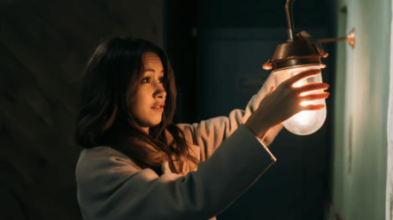 На Харківщині вимикатимуть світло — графіки на завтра - 290x166