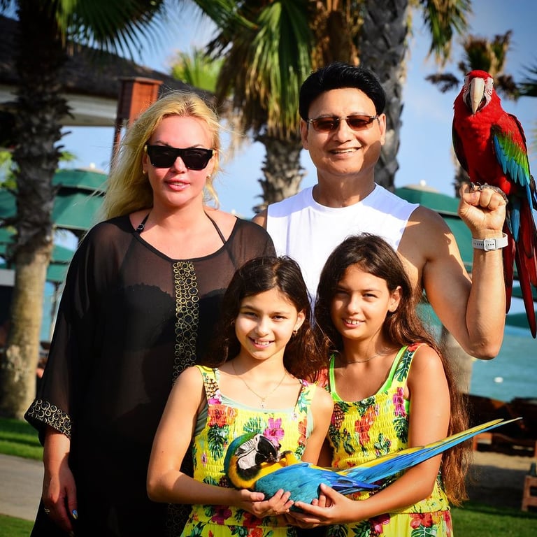 Оголена Карпа та Alyosha на шляху до України: як зірки проводжають останній день літа - фото 4