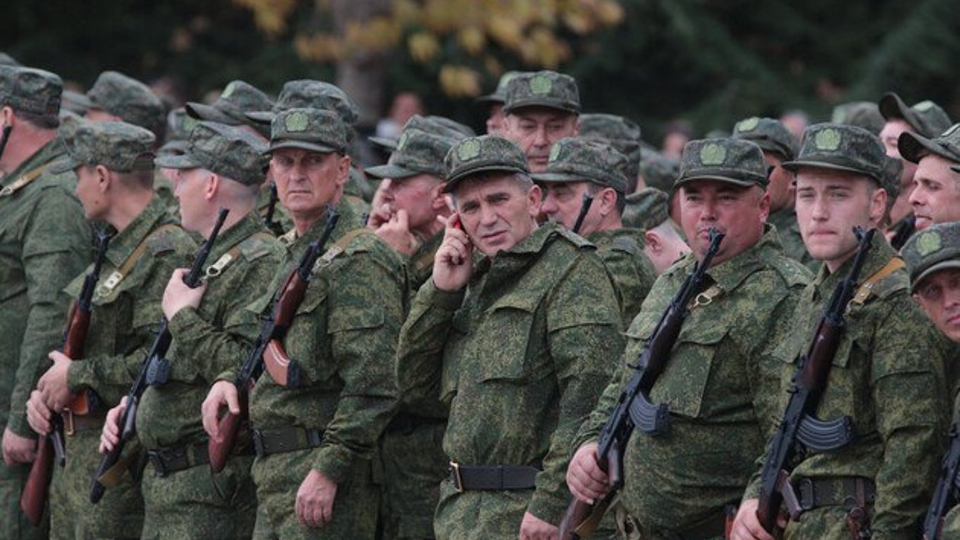 За півтора року вторгнення РФ примусово мобілізувала до 60 тисяч громадян України