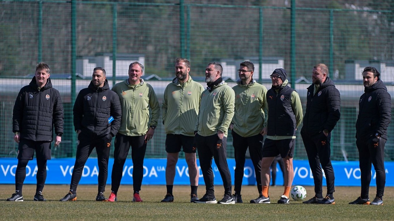 Арда Туран на тренировке Шахтера