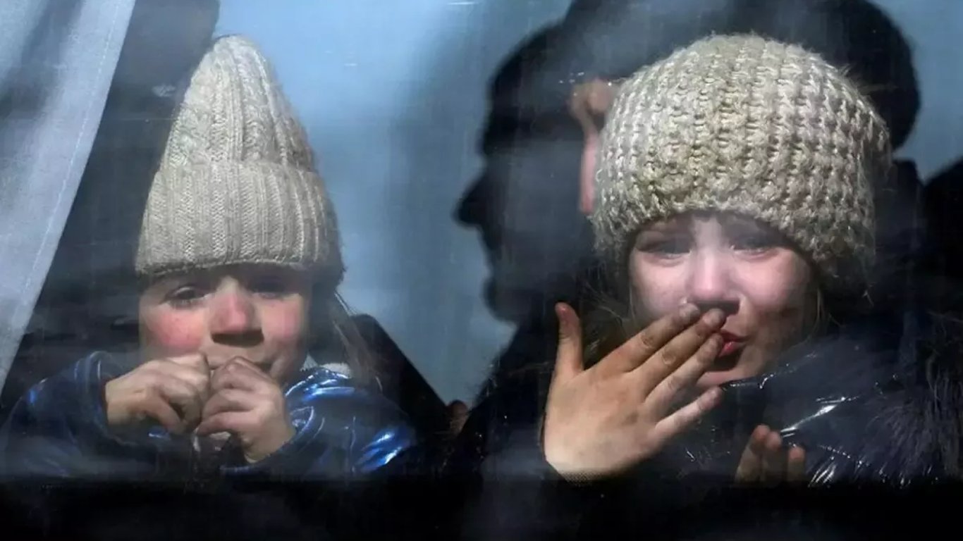Росія посилить депортацію українських дітей — що відомо