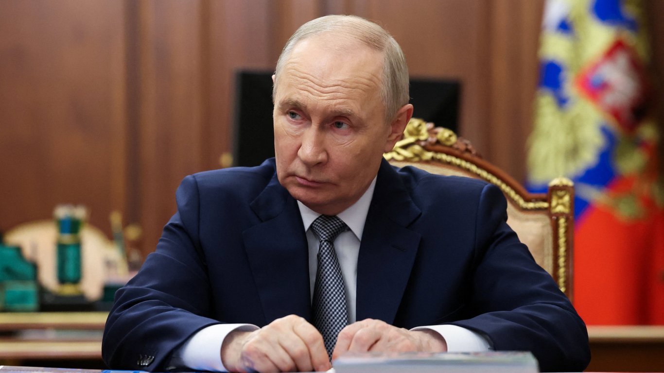 Кремль почав чистки серед чиновників через провал оборони кордону
