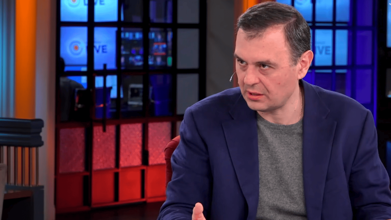 Гетманцев попередив про можливий дефіцит пального в Україні