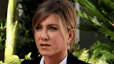 How Jennifer Aniston stays youthful at 56 with simple rituals - 285x160