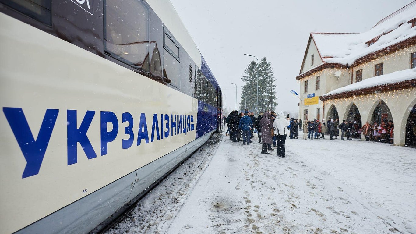 Укрзализныця запустила дополнительный поезд на рождественский уикенд