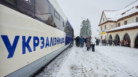 Одеса — Львів: Укрзалізниця запустила додатковий потяг на різдвяний вікенд - 285x160