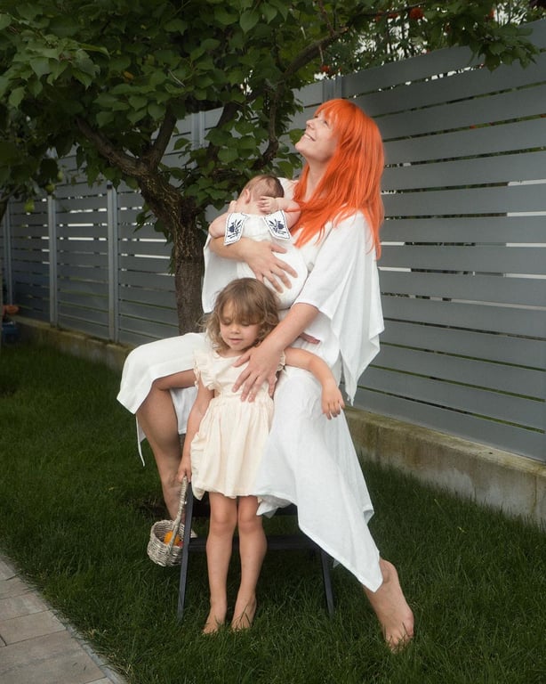 Оголена Карпа та Alyosha на шляху до України: як зірки проводжають останній день літа - фото 2