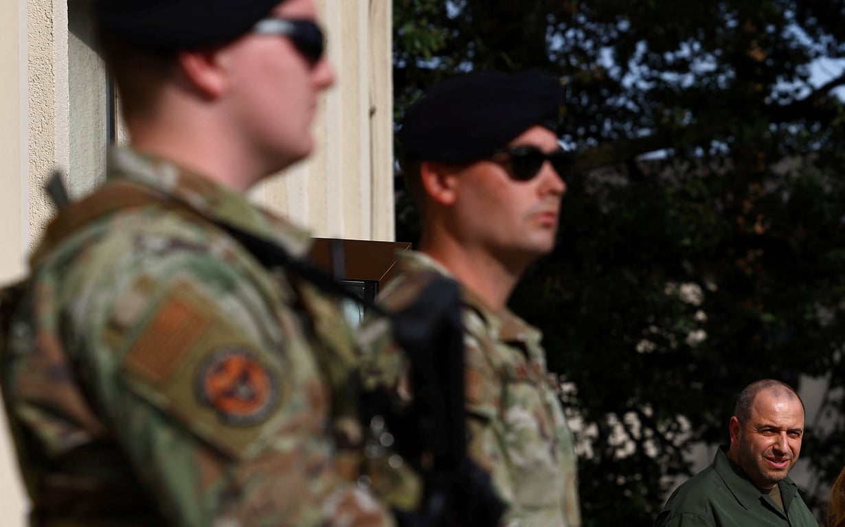 Охрана на заседании контактной группы в Рамштайне