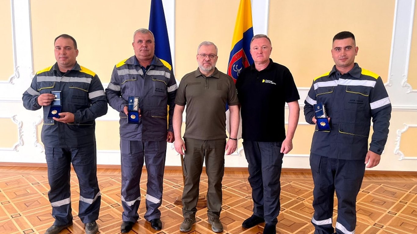 Одесские энергетики получили награды от министерства