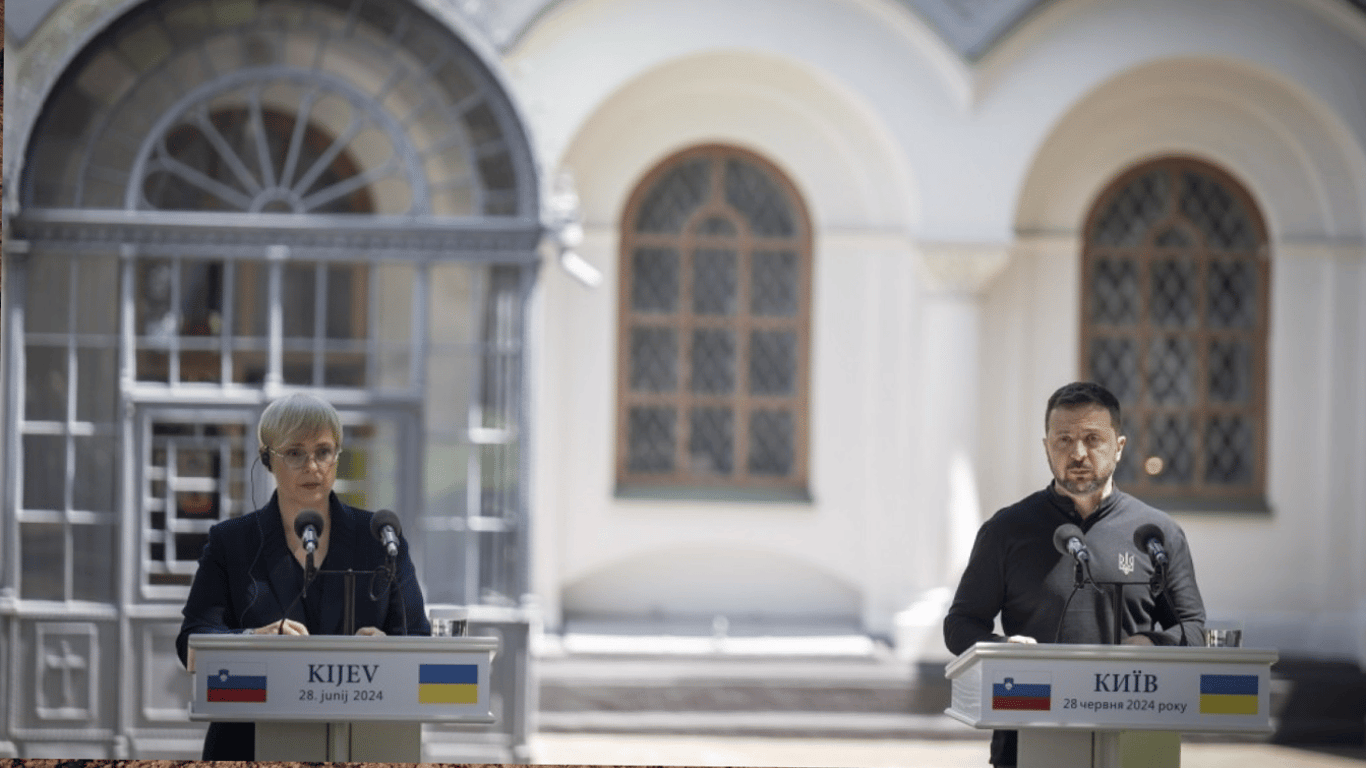 Помощь Украине — Зеленский заявил о безальтернативности Рамштайна