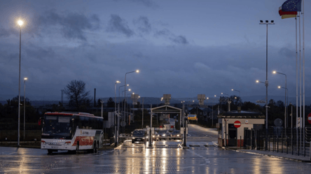 Черги на кордоні сьогодні — що потрібно знати водіям - 285x160