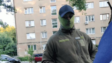 В Ужгороде задержали экс-полицейского — в ТЦК объяснили причину - 285x160