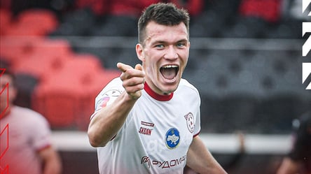 ЛНЗ готовится к выкупу звездного бомбардира из чемпионата Украины - 285x160