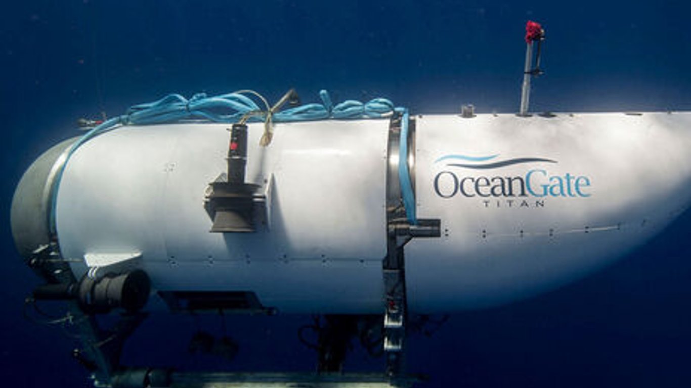 Поиски подводной лодки возле "Титаника": спасатели говорят, что "услышали шум"