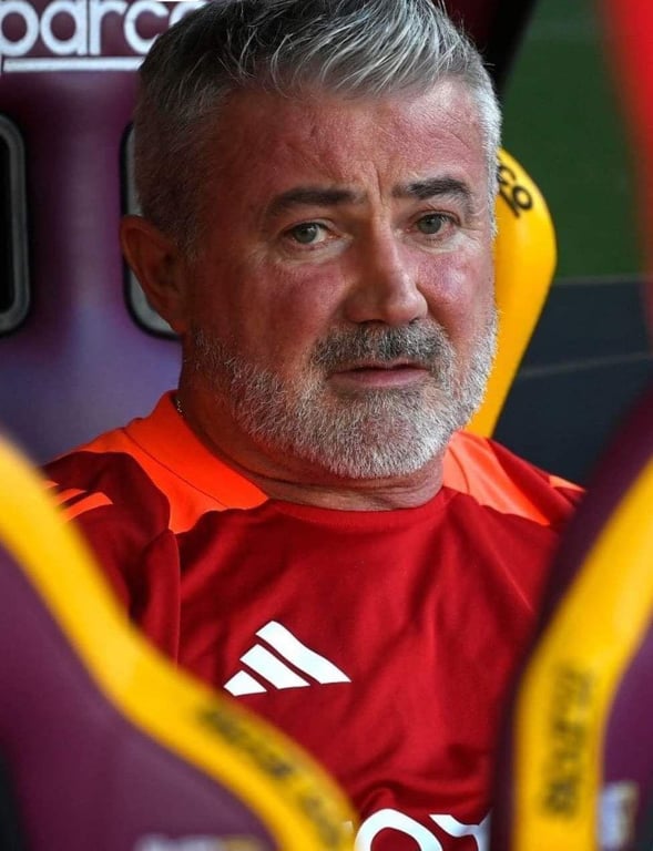 Психолог мав 20 днів, але не подужав Довбика та його Рому - фото 1