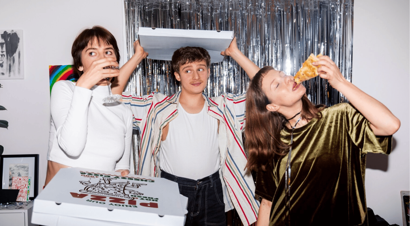 Не усім людям комфортно на шумних вечірках