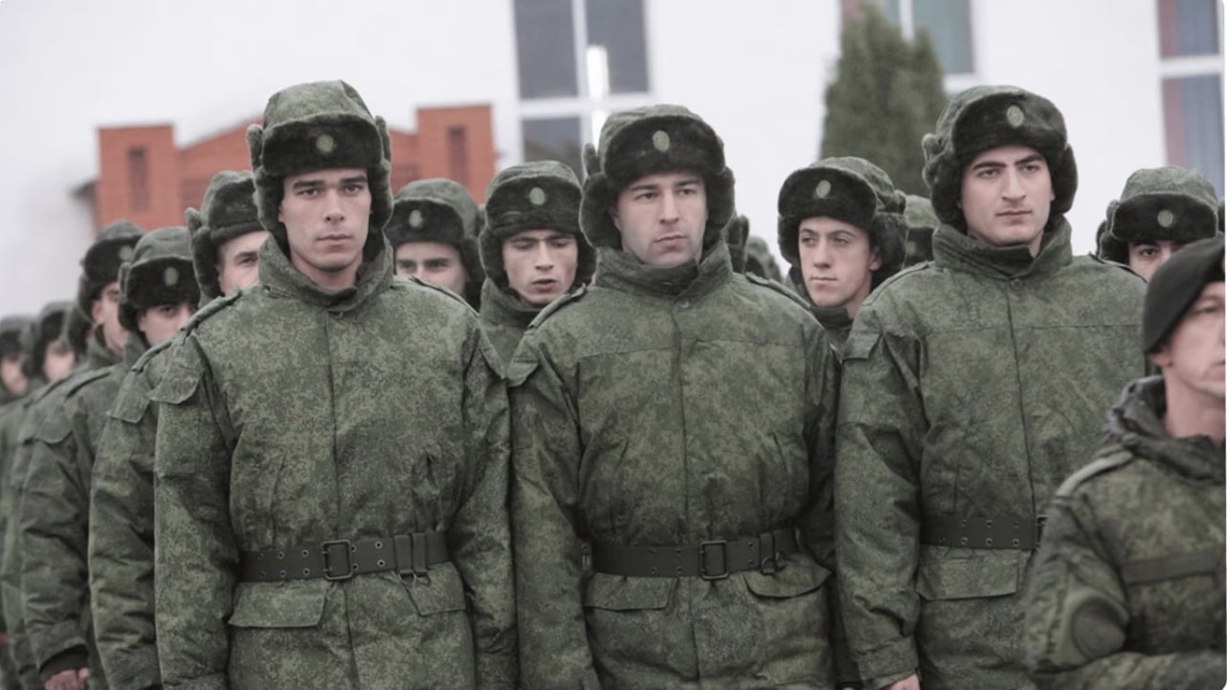 У РФ почали мобілізувати на війну проти України найманців із ВІЛ