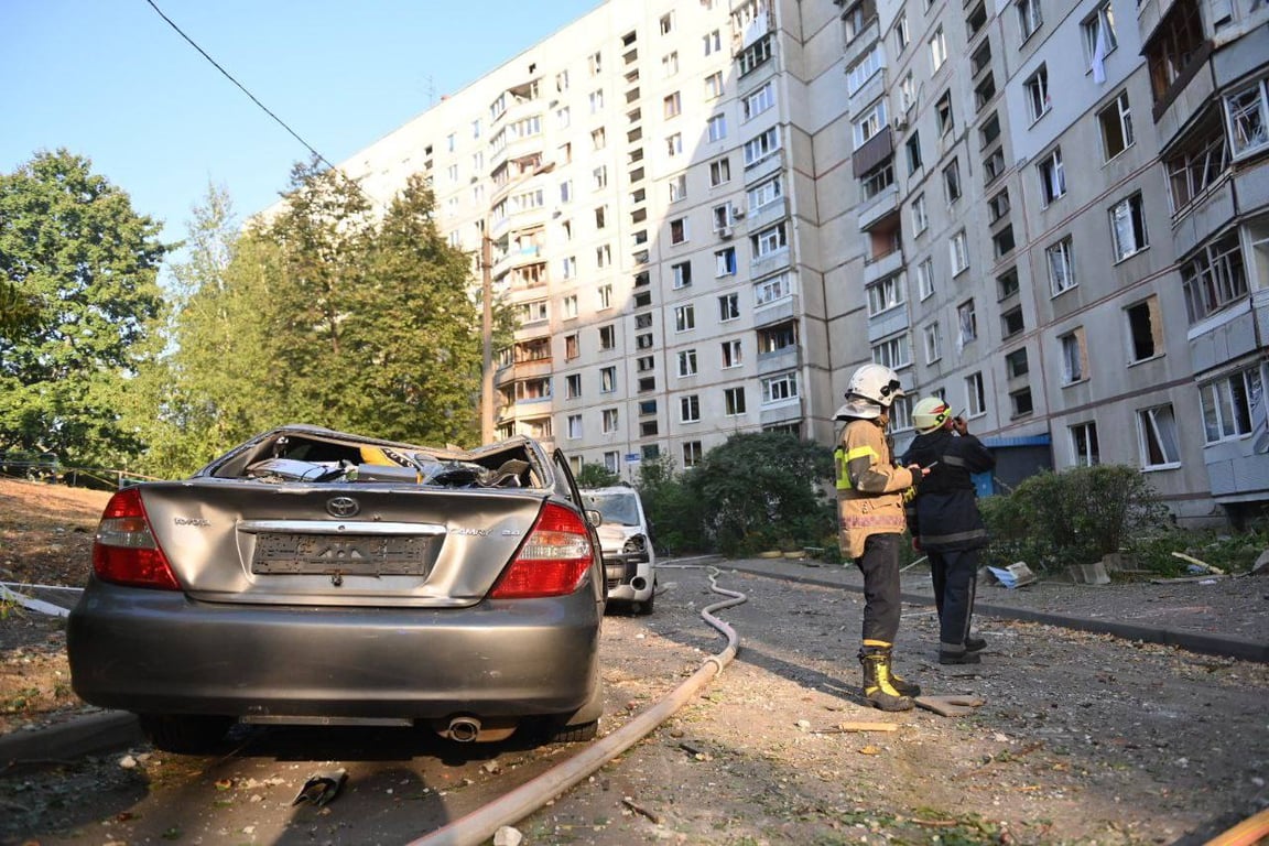 Оккупанты за сутки 14 раз ударили по Харьковщине — есть много раненых и погибший - фото 3