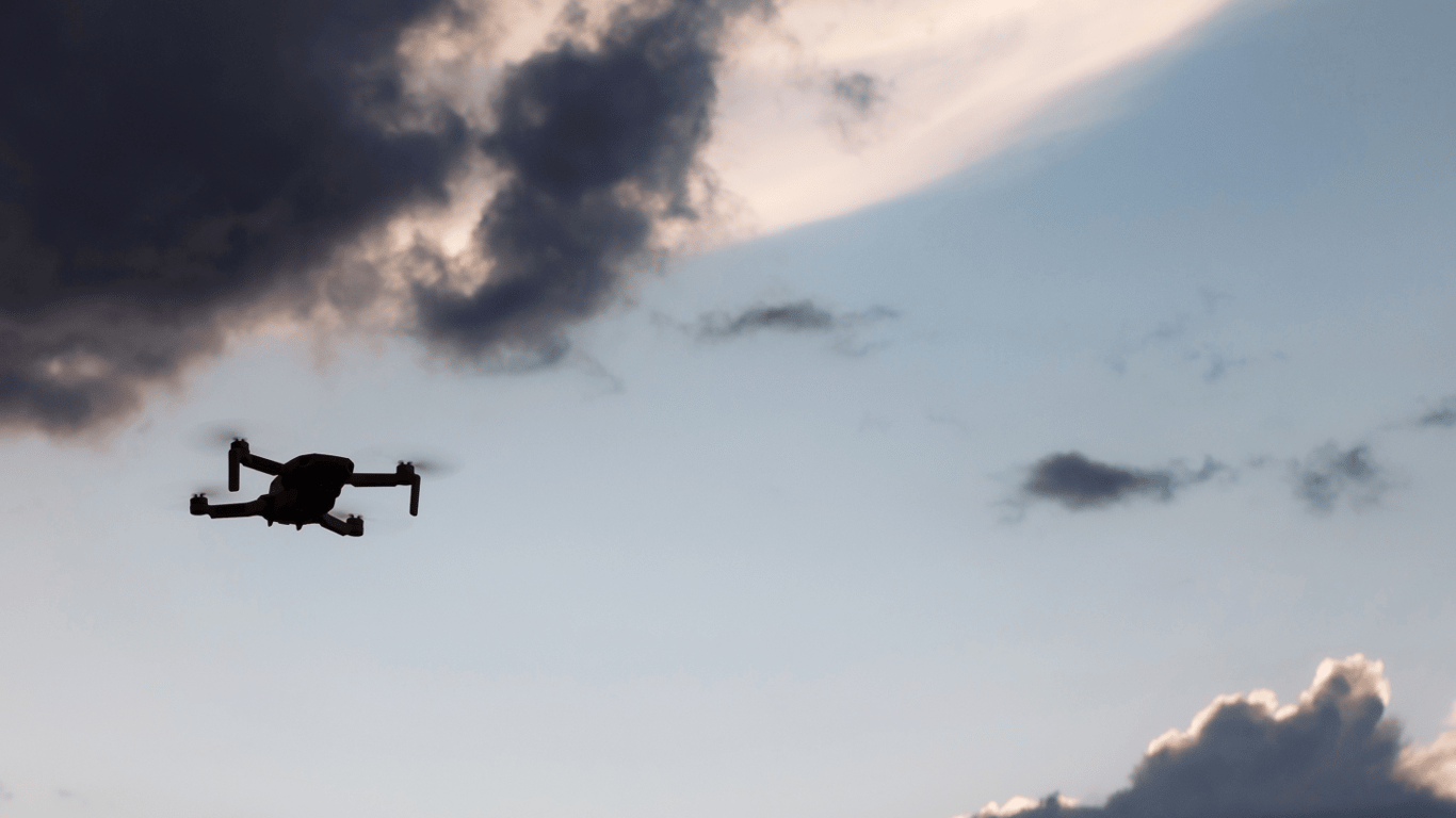 В Херсонской области погибли три человека, которые пытались разобрать дрон