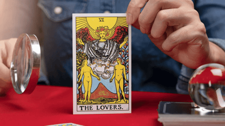 Эти знаки Зодиака вот-вот войдут в новую эру романтики по Таро - 285x160