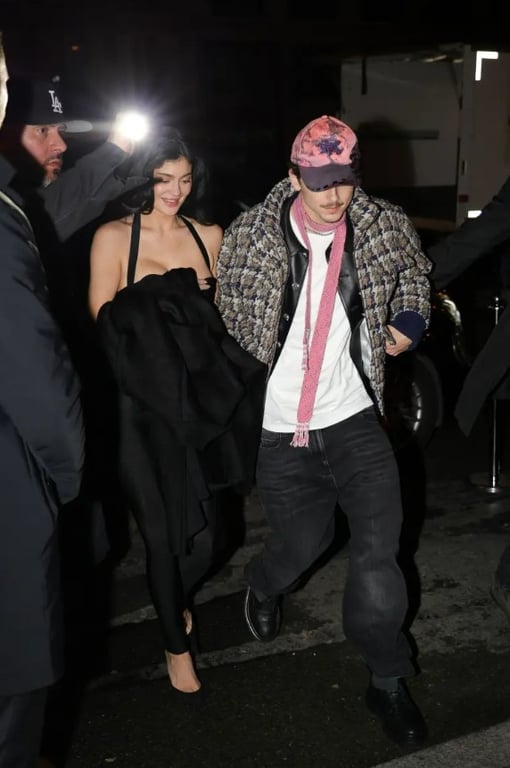 Кайли Дженнер и Тимоти Шаламе проводят отпуск в Париже