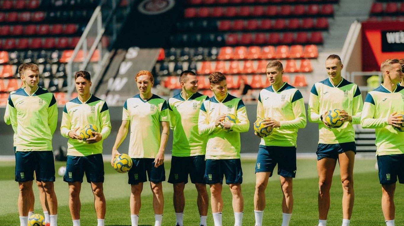 Артем Довбик